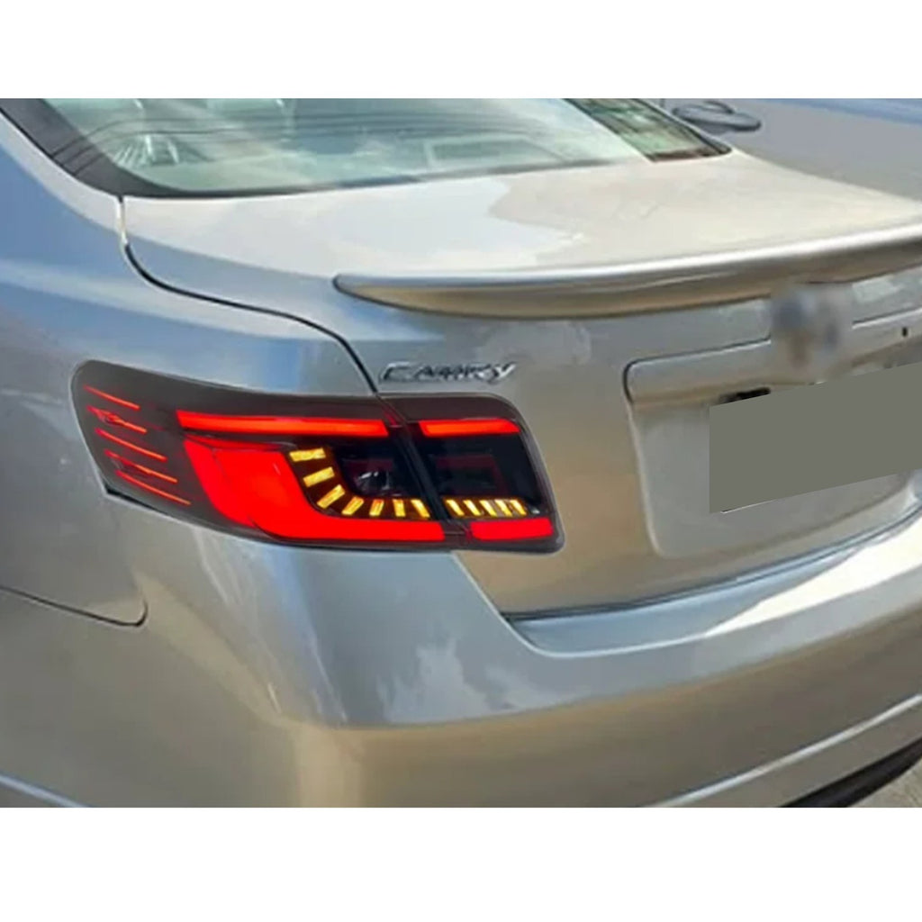 2007-2011 Toyota Camry SE / CE with smoked sequential LED tail lights installed