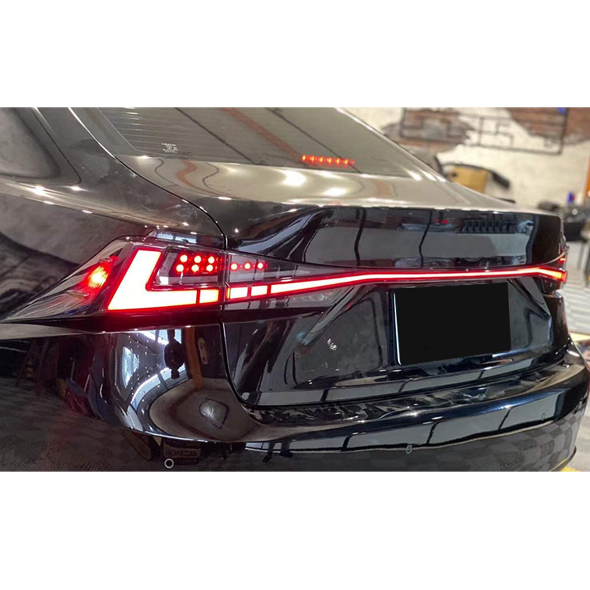 2014-2020 Lexus IS250 / IS350 / IS200t / IS300 with clear sequential LED tail lights installed