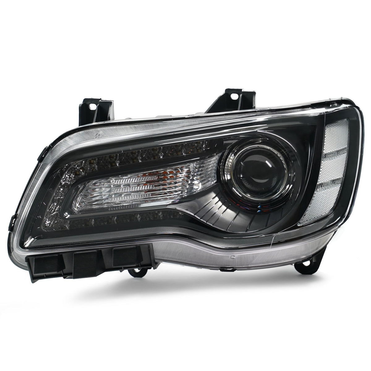 Pair halogen projector headlight front angle for 2015-2023 Chrysler 300