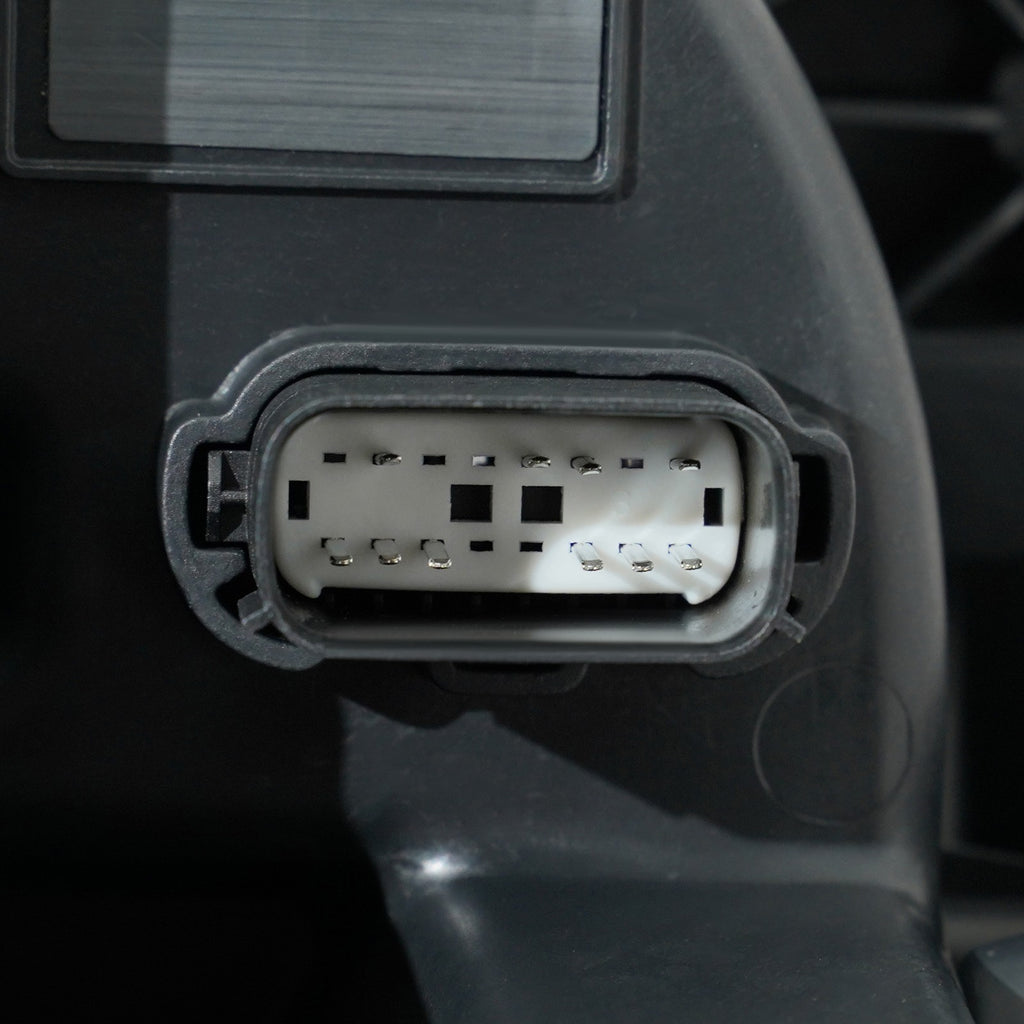 Left LED headlight side angle for 2022-2024 Ford Expedition
