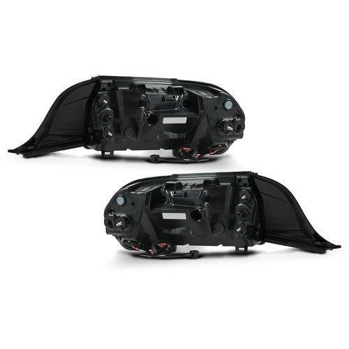 clear/black LED tail light view 5 for Ford Mustang (2024)