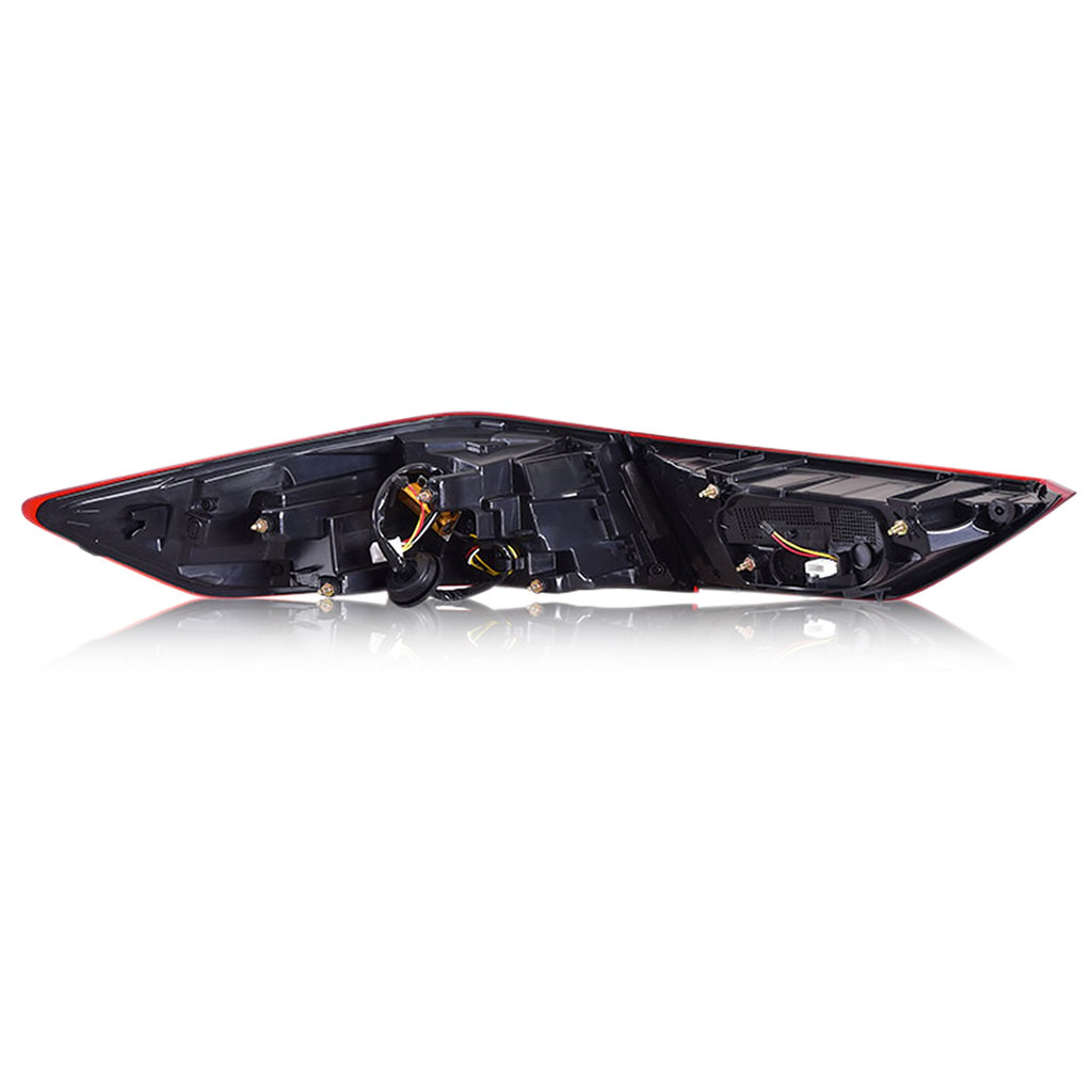 Back housing and wiring of the 2017-2018 Hyundai Elantra Sedan LED tail light