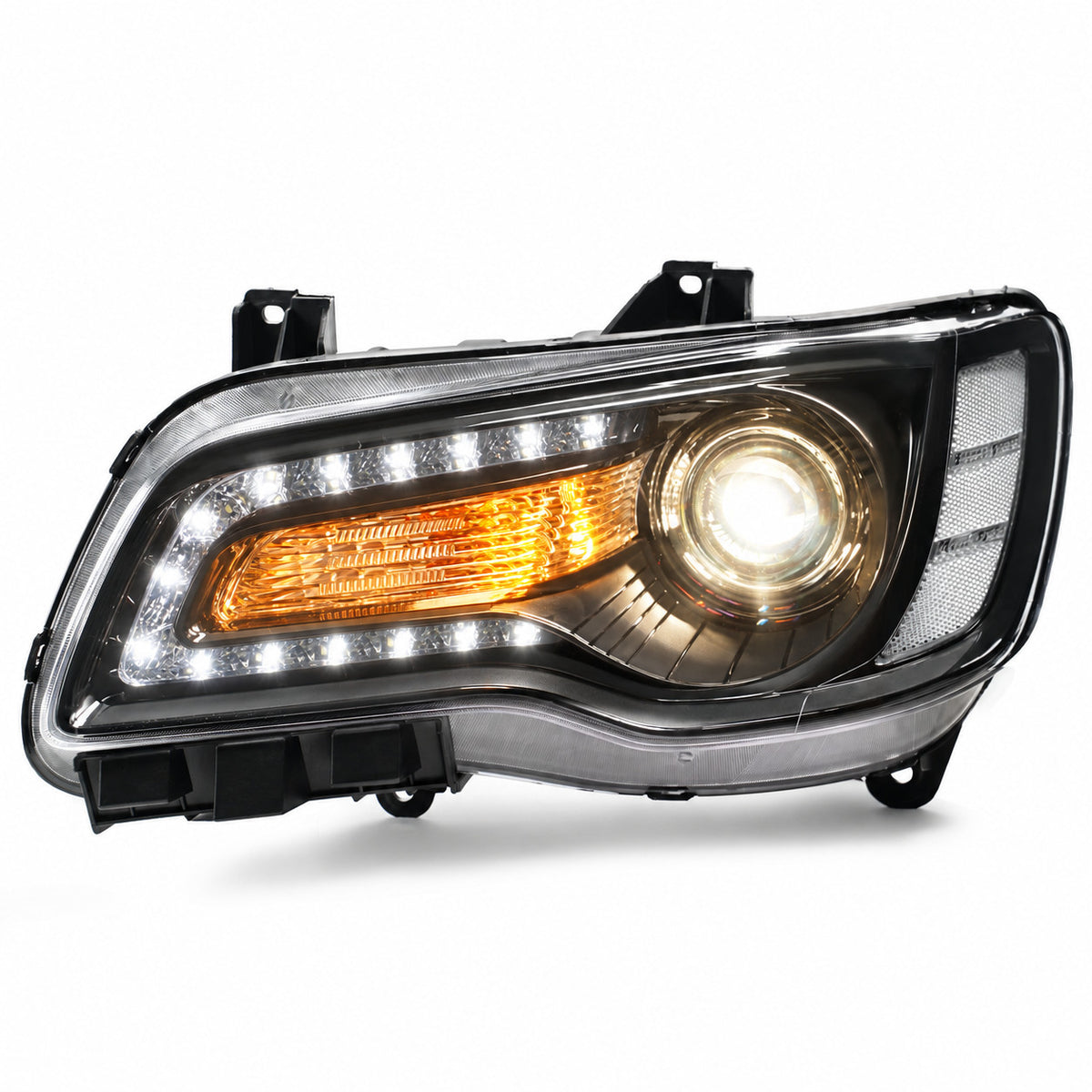 Left halogen projector headlight side angle for 2015-2023 Chrysler 300