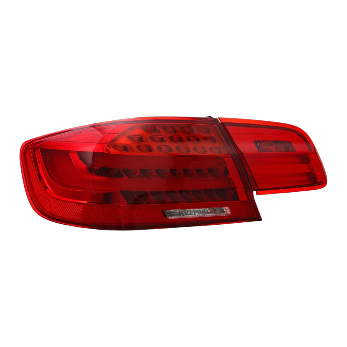 Outer quarter-panel and inner trunk-lid LCI style LED tail lights for the E92 coupe