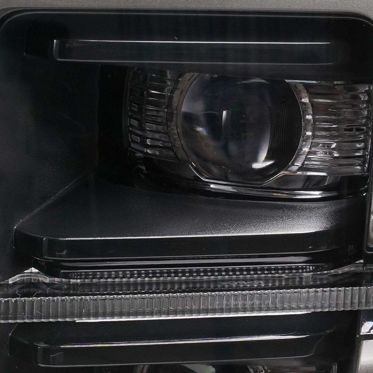 Right LED headlight side angle for 2021-2023 Ford F-150 Raptor