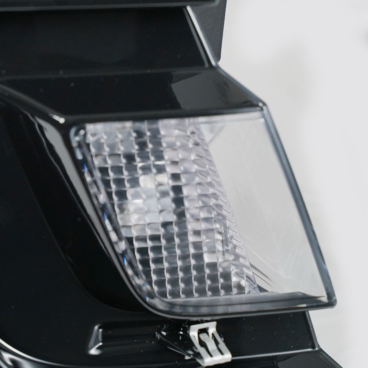 Right LED projector headlight side angle for 2018-2021 Ford Expedition