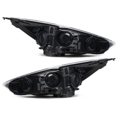 Passenger side Black Halogen headlight close-up for 2015-2018 Ford Focus