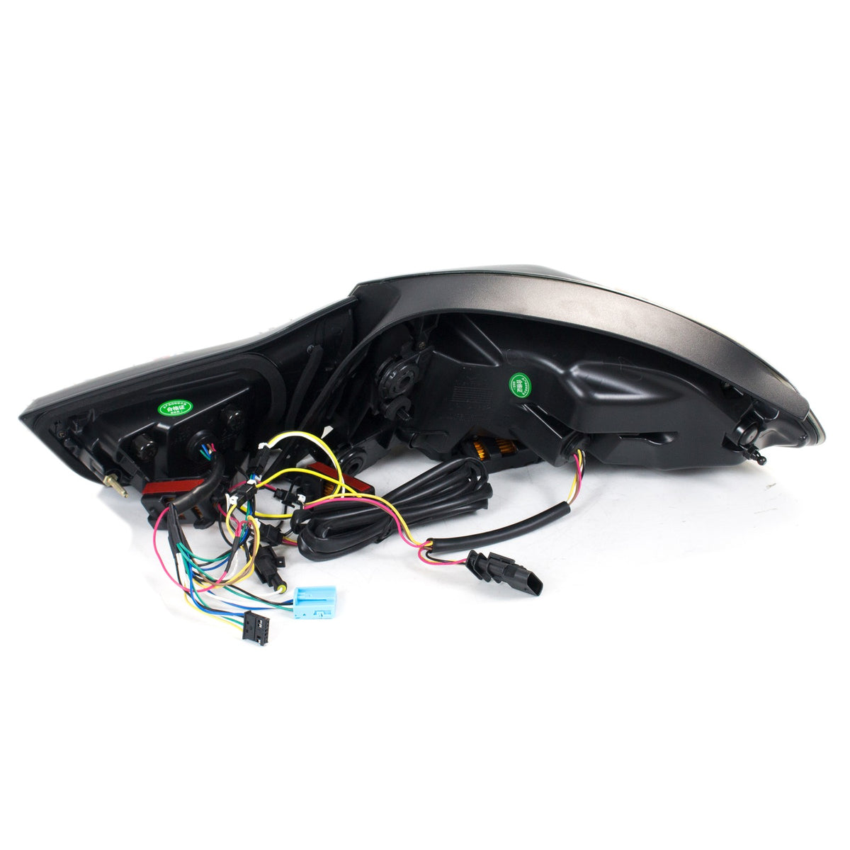 Back housing and wiring of the 2014-2020 BMW 4 Series F32 / F36 / M4 F82 LED tail light