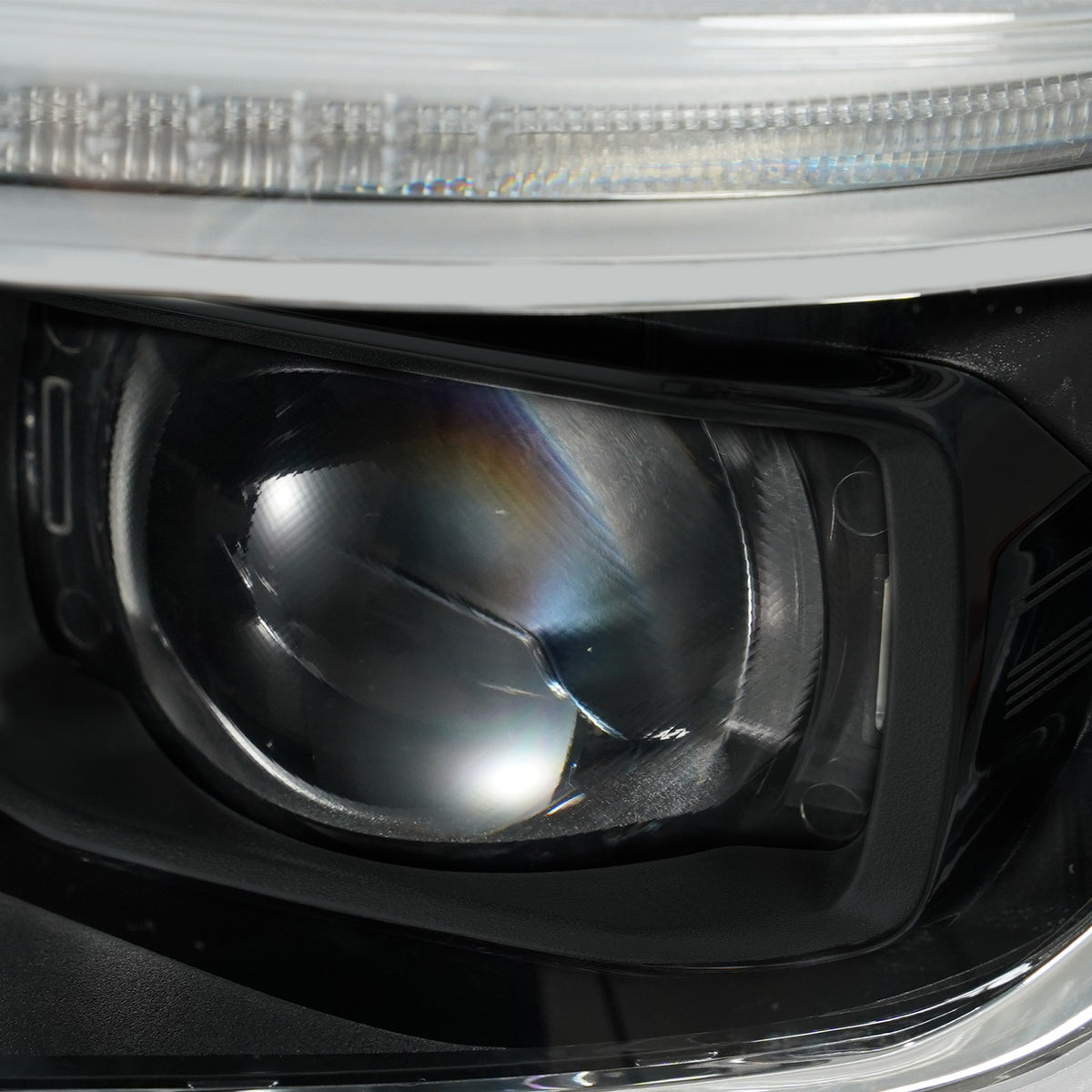 Right LED headlight side angle for 2019-2024 Ram 1500