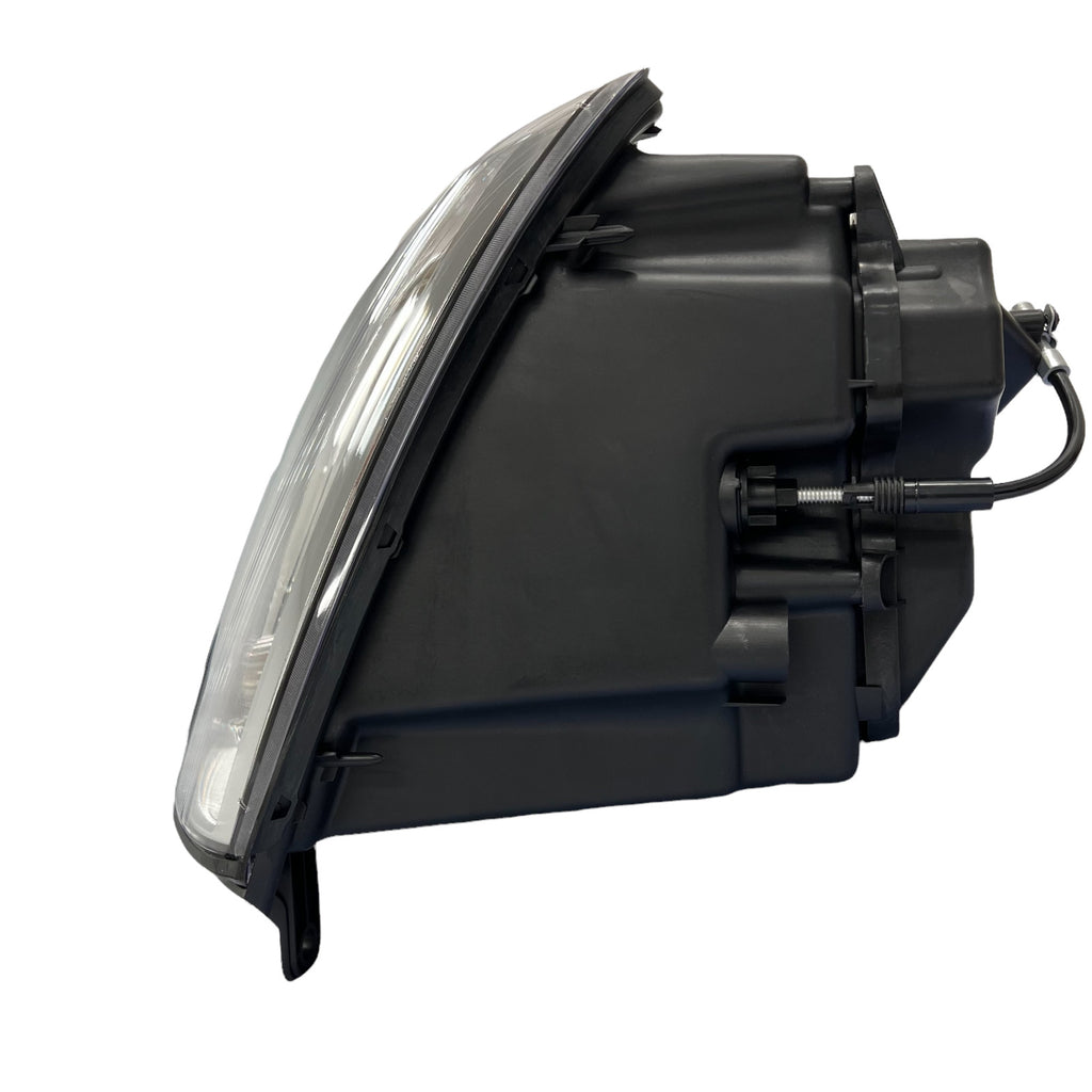 Right HID headlight side angle for 2005-2011 Cadillac STS