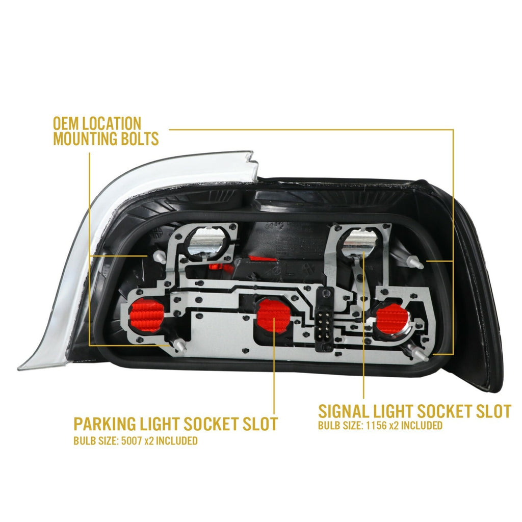 Back of the E36 coupe tail light: parking and signal sockets
