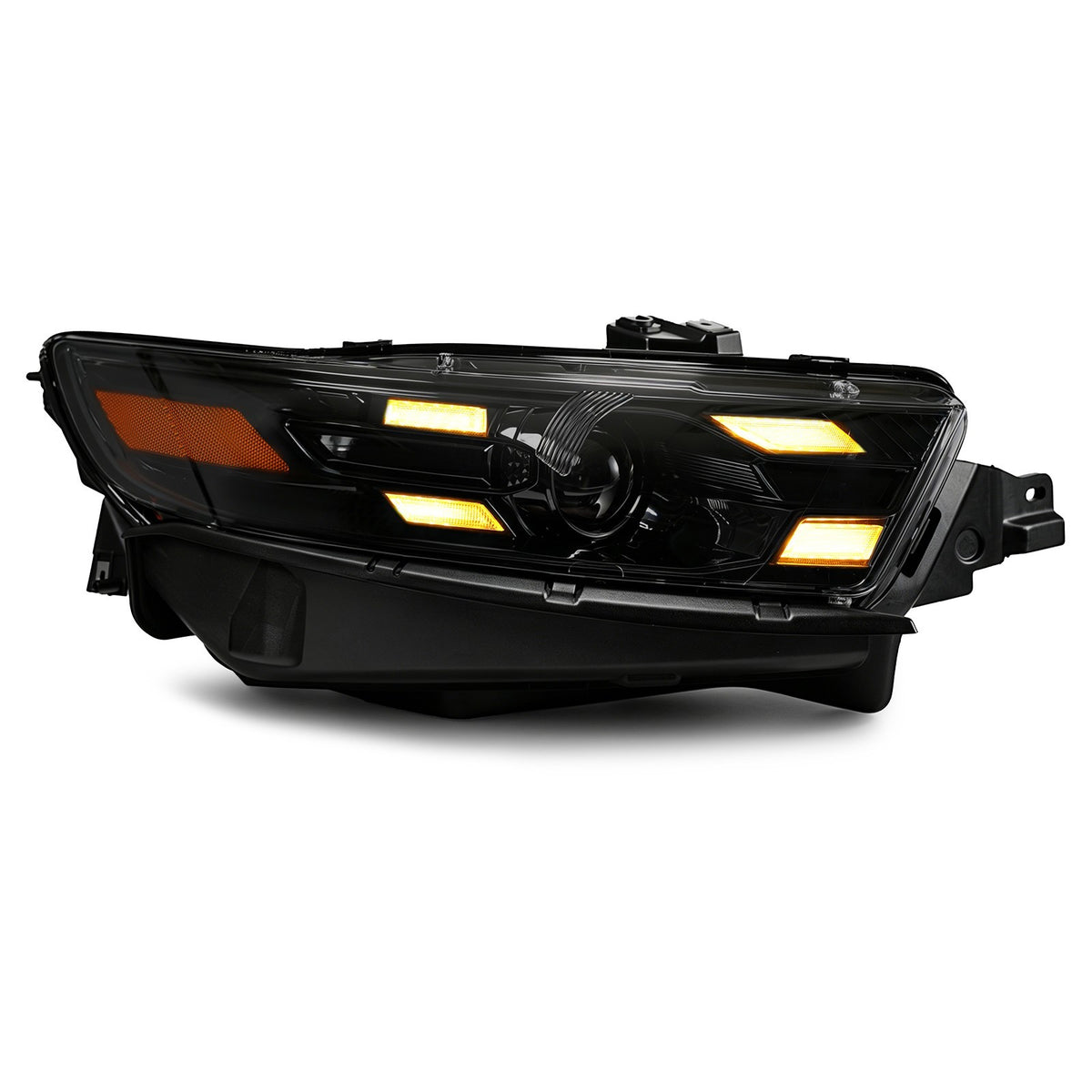 Left LED headlight lens close-up for 2013-2019 Ford Taurus