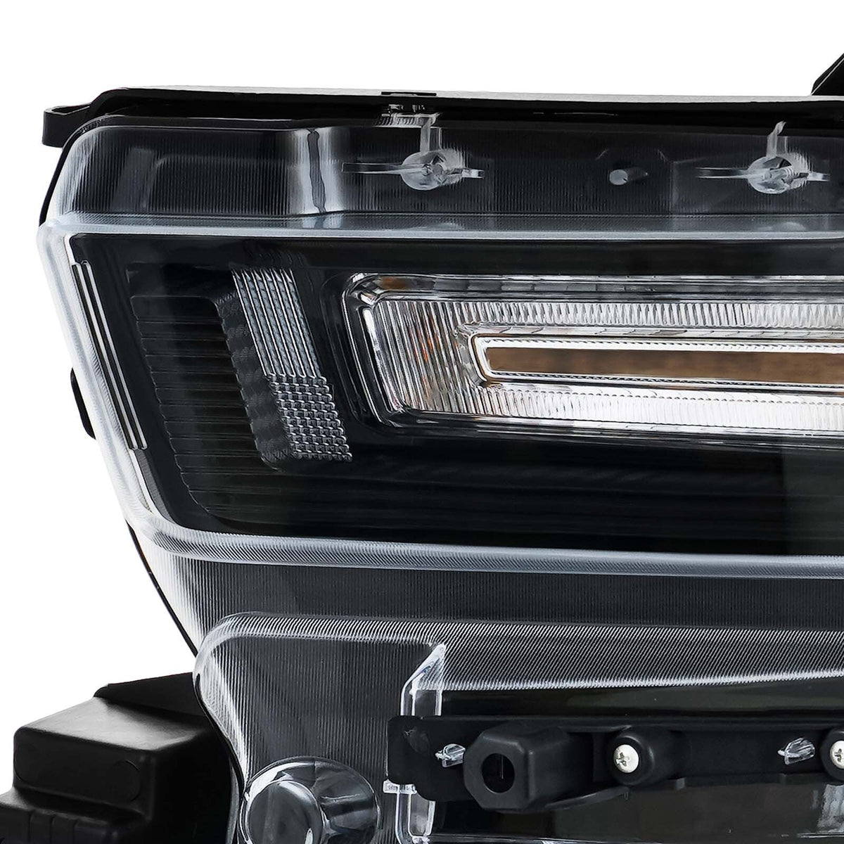 Pair halogen headlight rear housing angle for 2024-2026 Chevy Silverado 2500HD