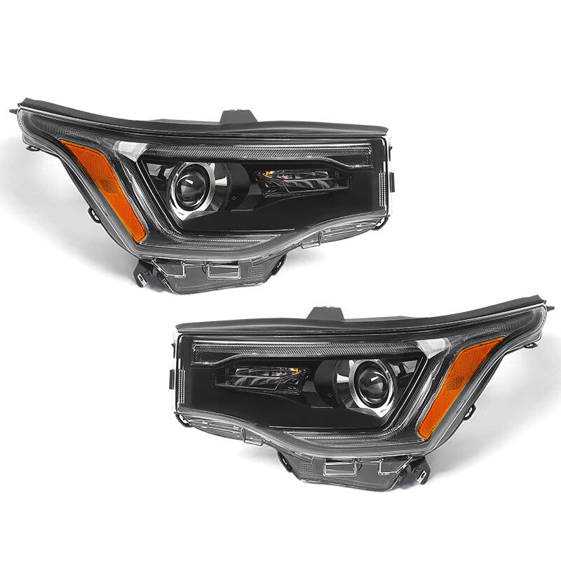 Right halogen headlight lens close-up for 2017-2019 GMC Acadia