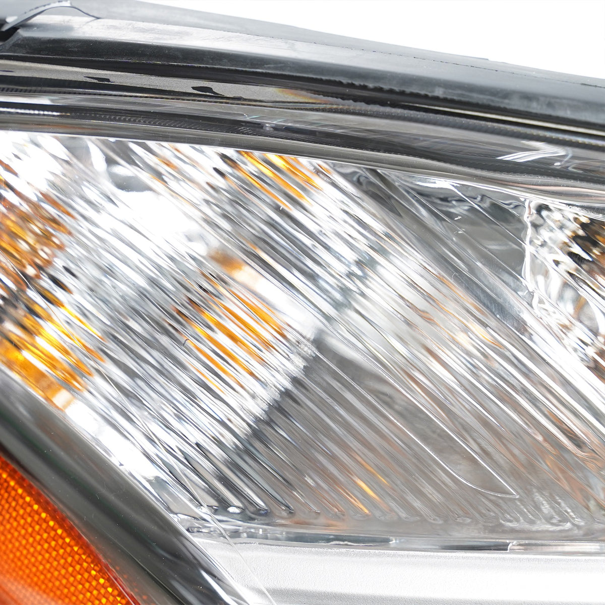Pair halogen headlight rear housing angle for 2013-2016 Buick Encore