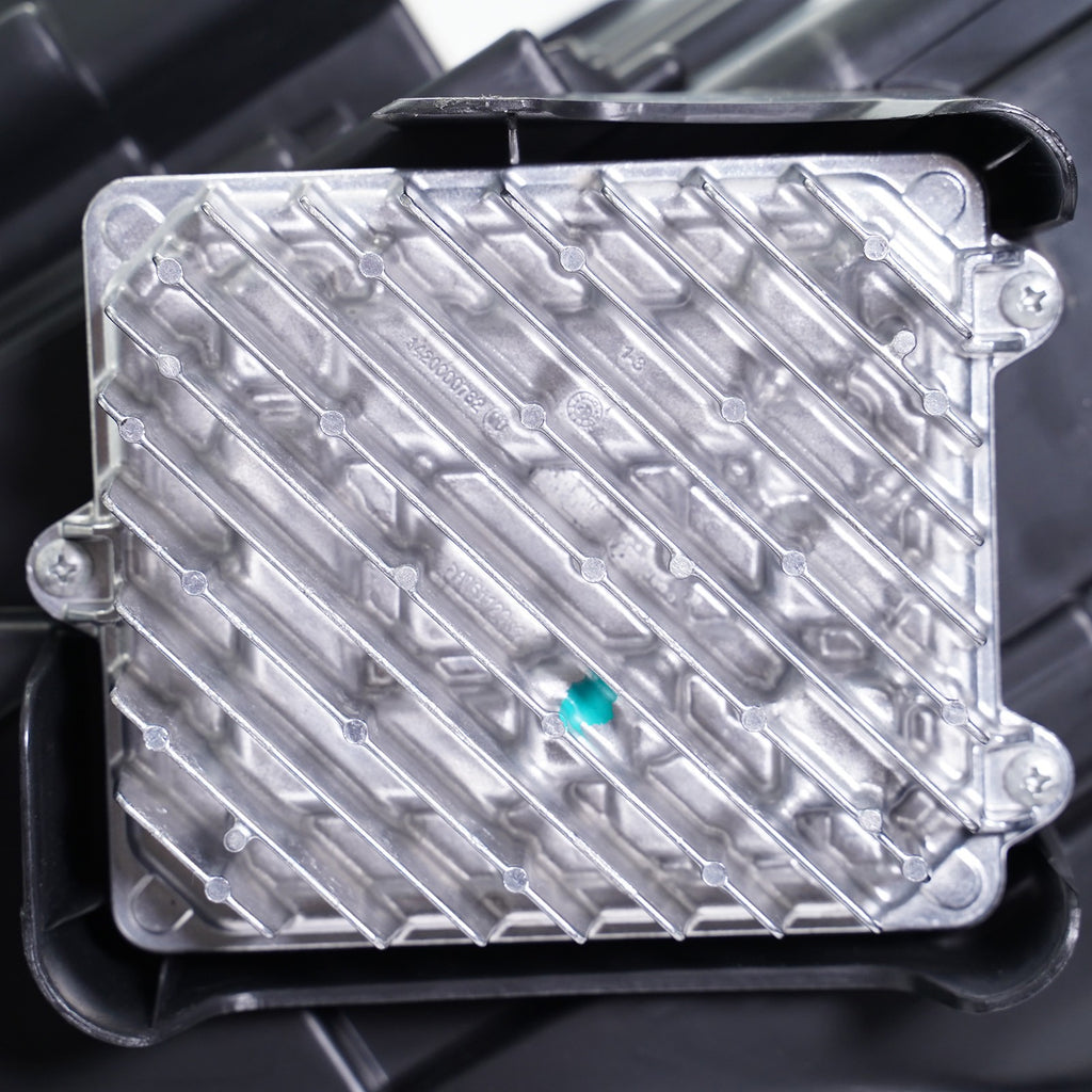 Right LED headlight lens close-up for 2021-2023 Buick Envision