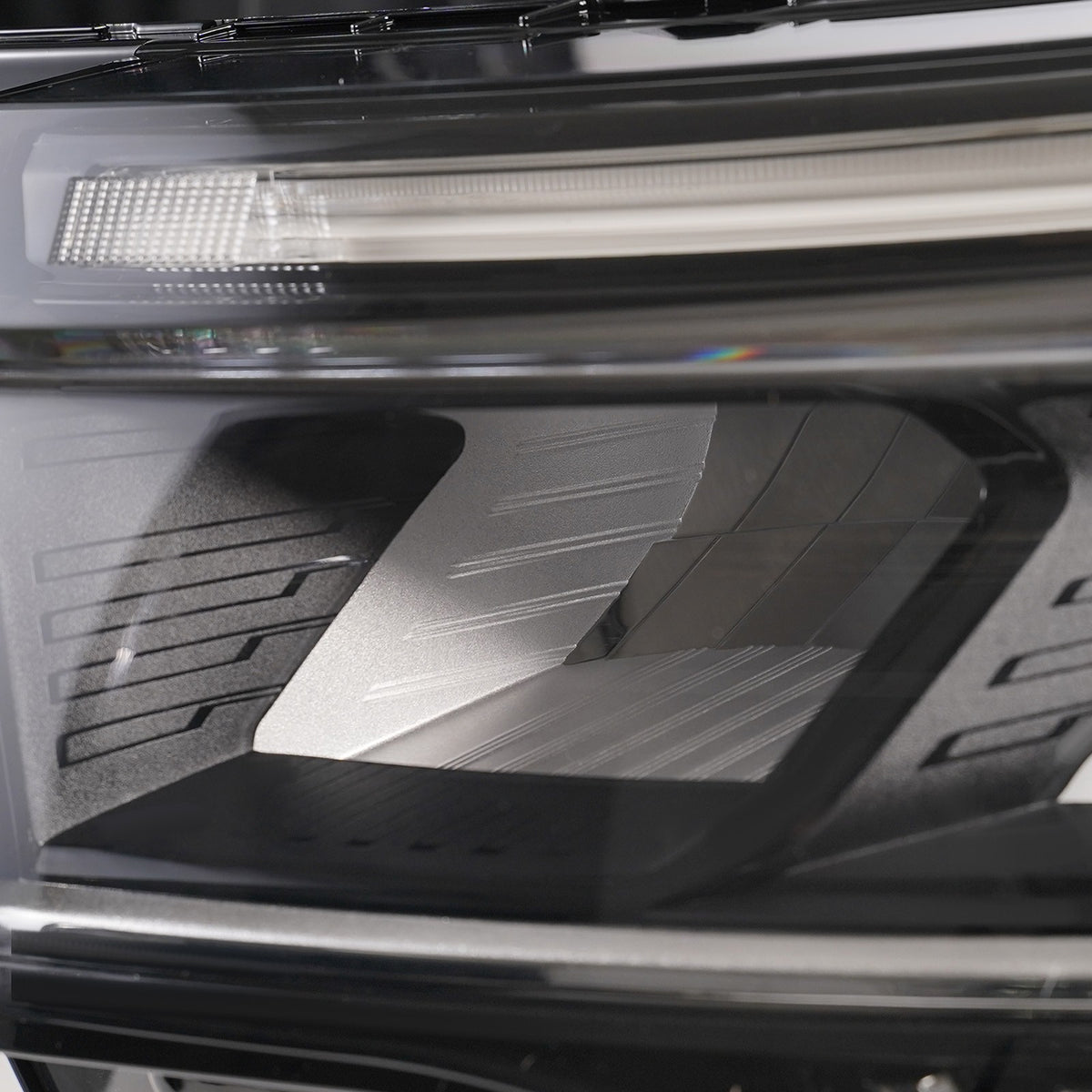Right LED headlight side angle for 2025-2027 Ford Explorer Active