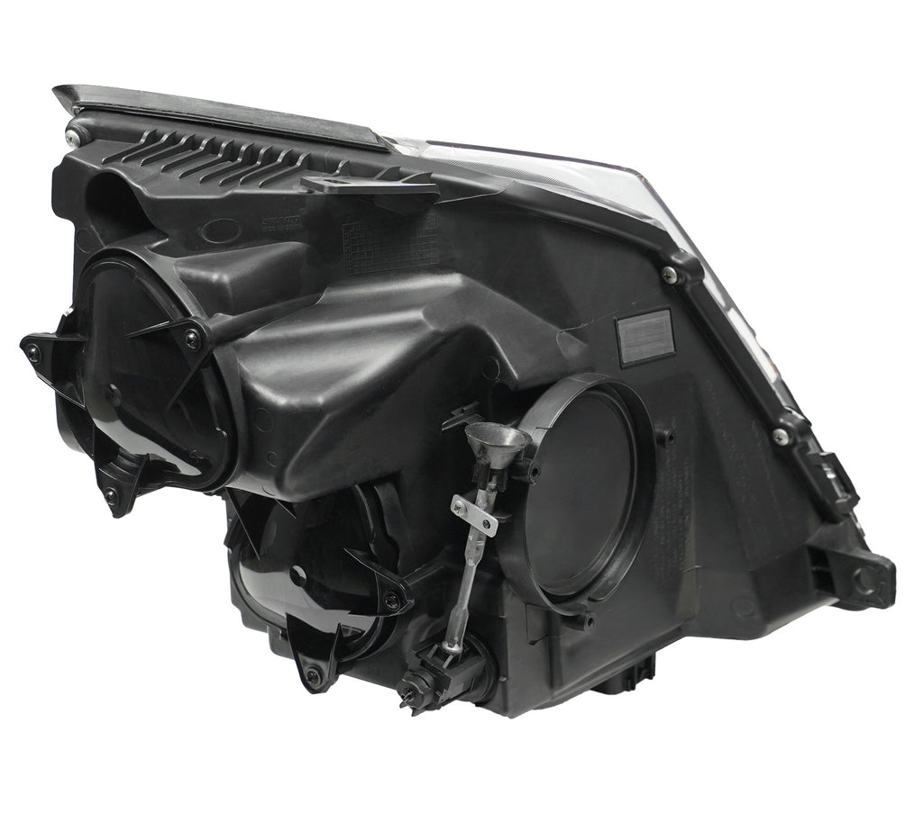 Left HID headlight lens close-up for 2008-2014 Cadillac CTS