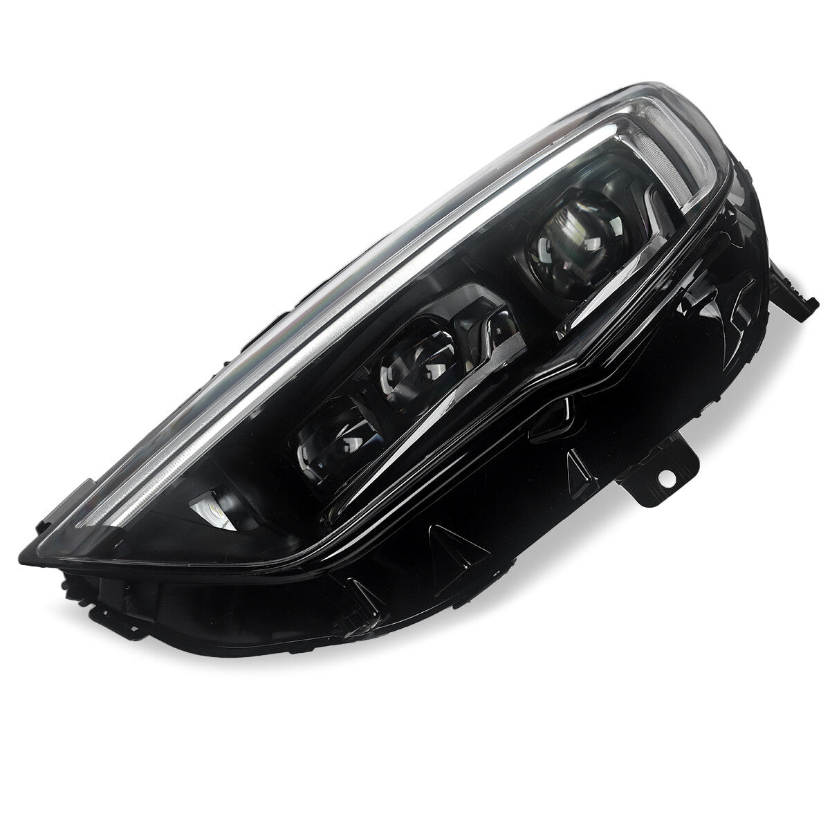 Left LED headlight lens close-up for 2018-2020 Buick Regal