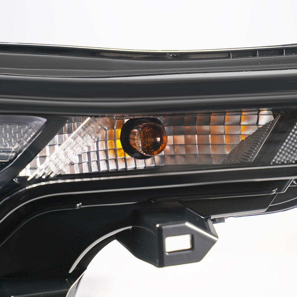 Left LED headlight lens close-up for 2023-2026 Chevrolet Colorado
