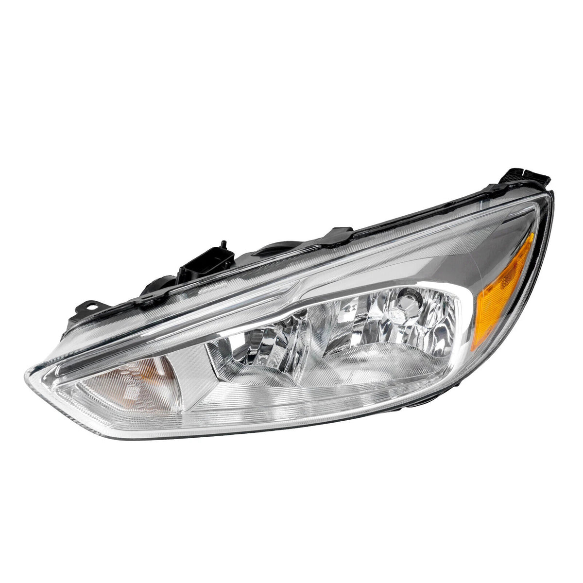 Left halogen headlight lens close-up for 2015-2018 Ford Focus
