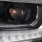 Hid headlight connector close-up for 2016-2018 Chevy Silverado 1500