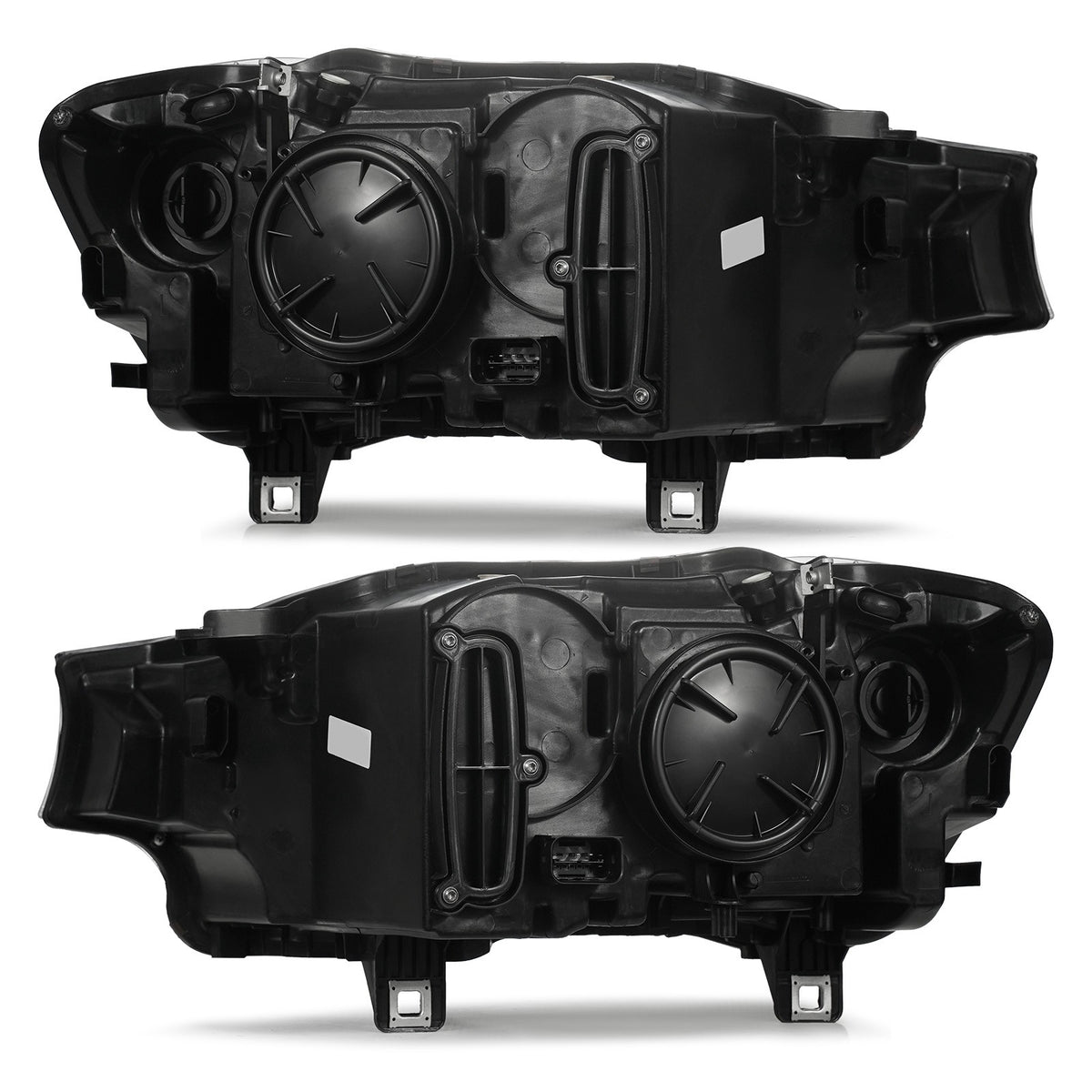 Right halogen projector headlight lens close-up for 2015-2018 BMW X3