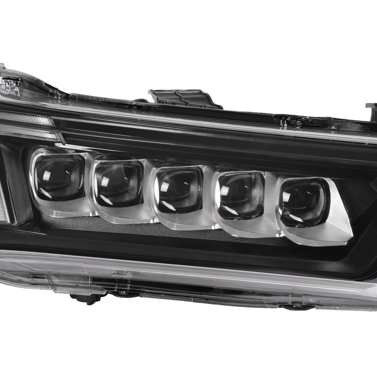 Right LED headlight lens close-up for 2017-2020 Acura MDX