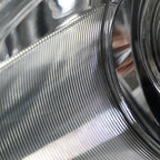Left HID headlight lens close-up for 2006-2011 Lexus GS300/GS350