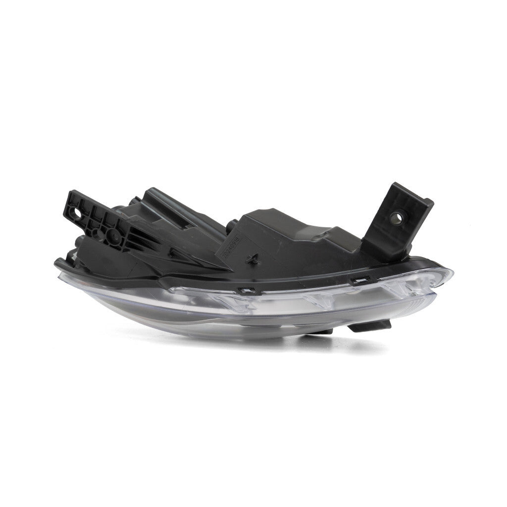 Right HID headlight lens close-up for 2013-2016 Dodge Dart