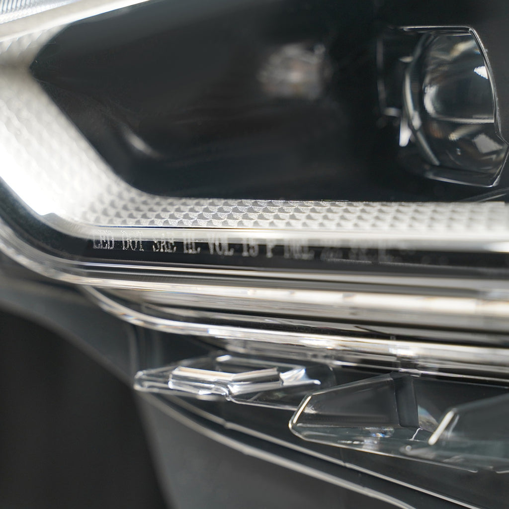 Led headlight connector close-up for 2019-2020 Cadillac CT6