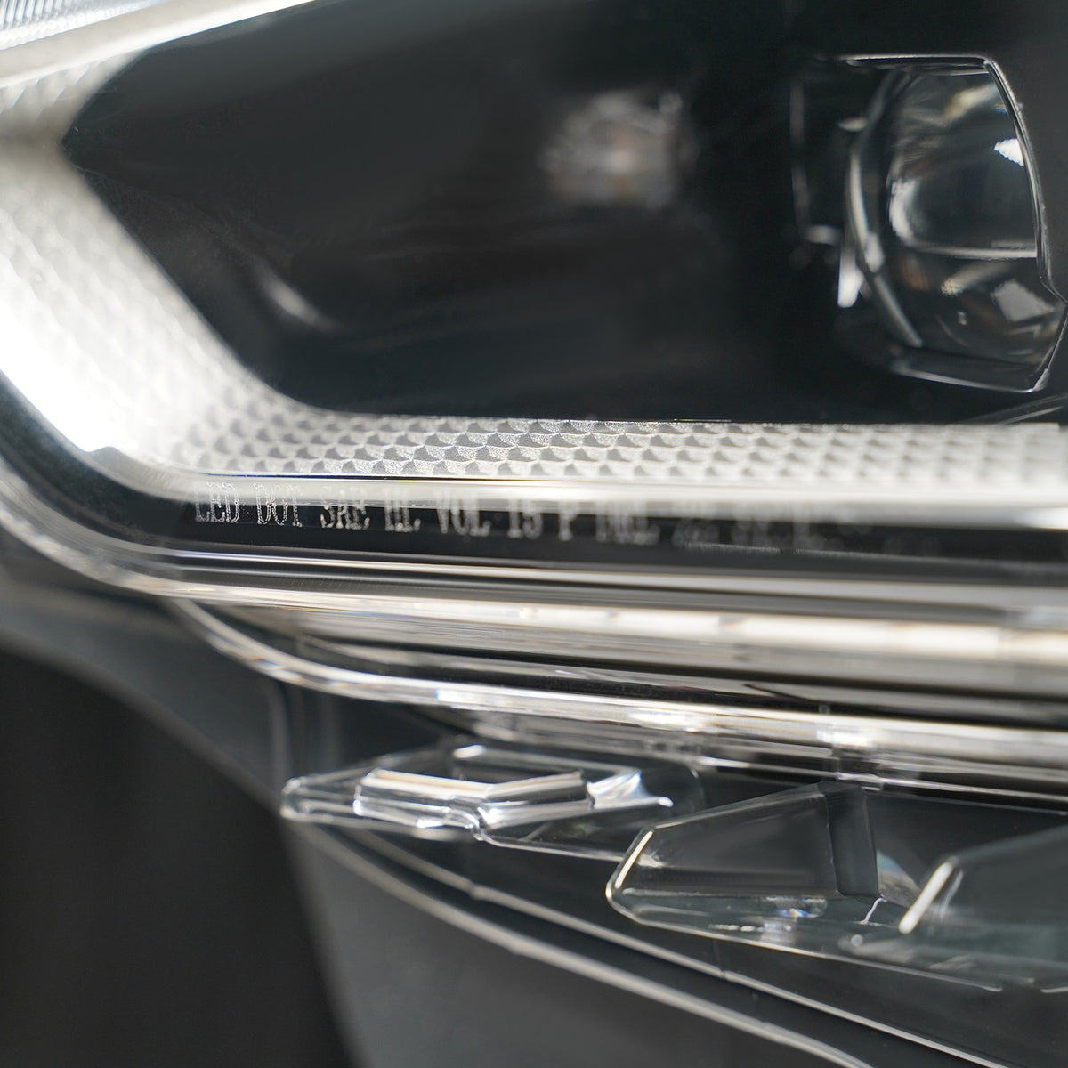 Led headlight connector close-up for 2019-2020 Cadillac CT6