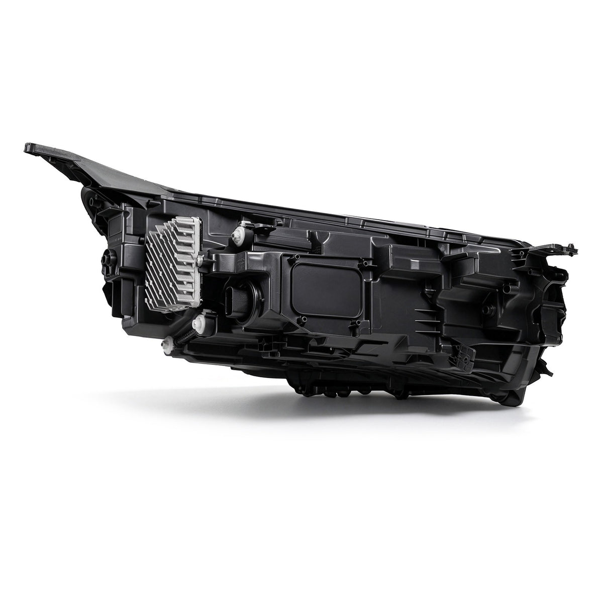 Led headlight connector close-up for 2022-2024 Chevrolet Equinox Premier