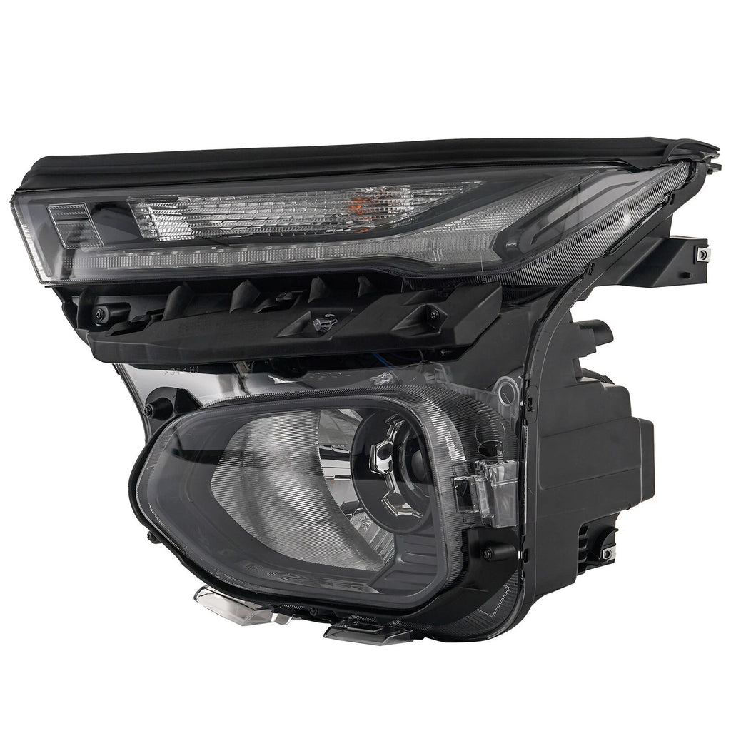 Halogen headlight connector close-up for 2021-2023 Chevrolet Trailblazer
