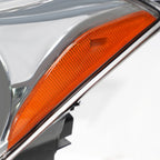 Right HID headlight lens close-up for 2011-2014 Infiniti M37/M56/Q70