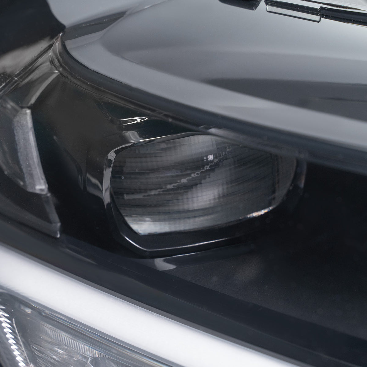 Led headlight adjuster close-up for 2021-2023 Buick Envision