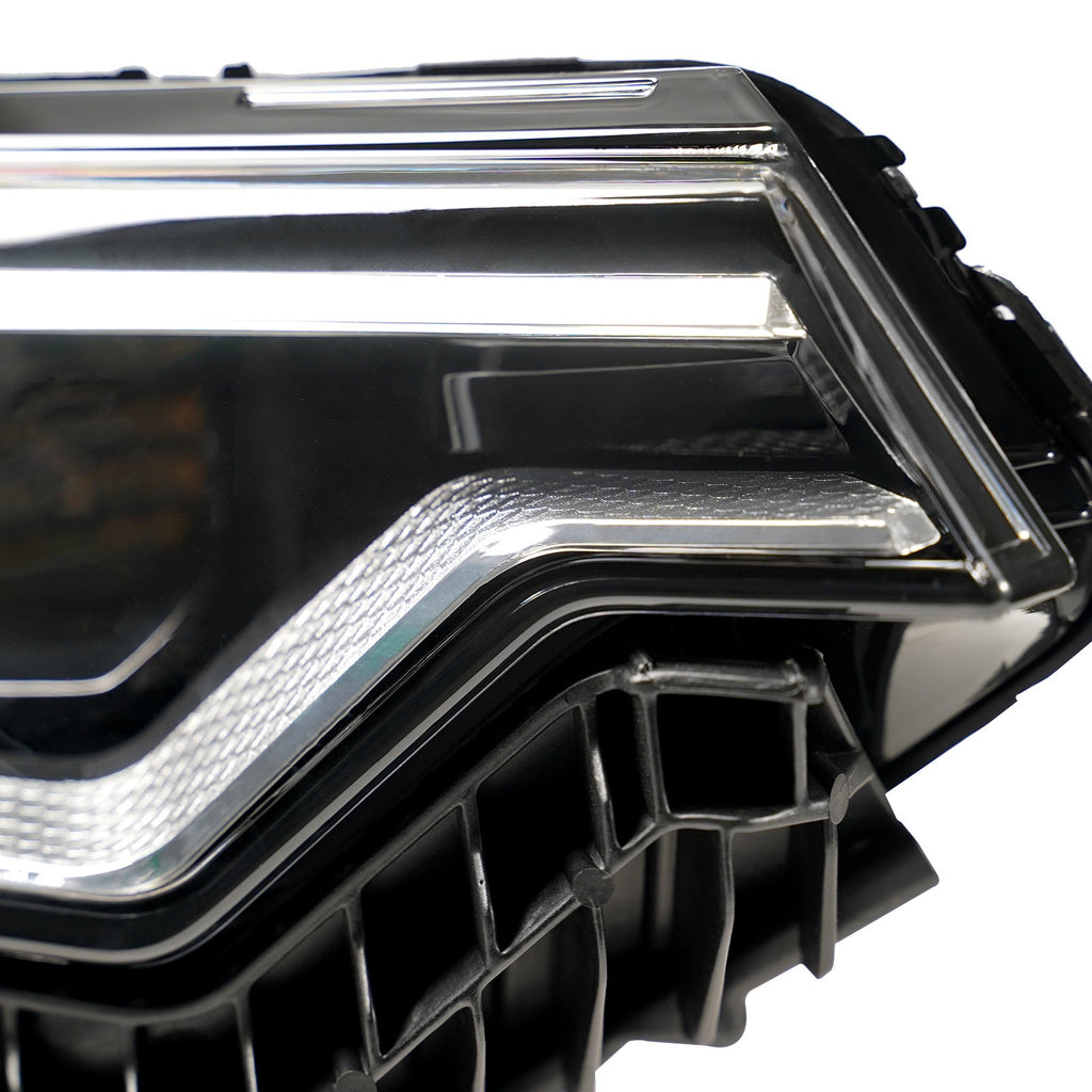 Led headlight connector close-up for 2020-2025 Cadillac XT6