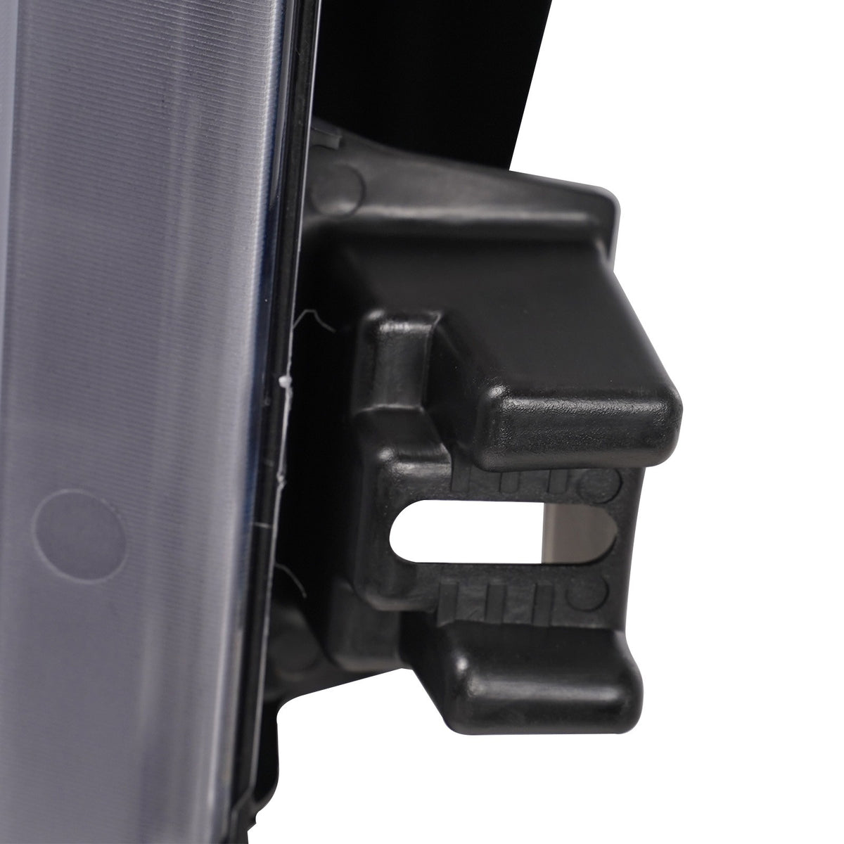 Led headlight connector close-up for 2020-2023 GMC Sierra 2500HD/3500HD