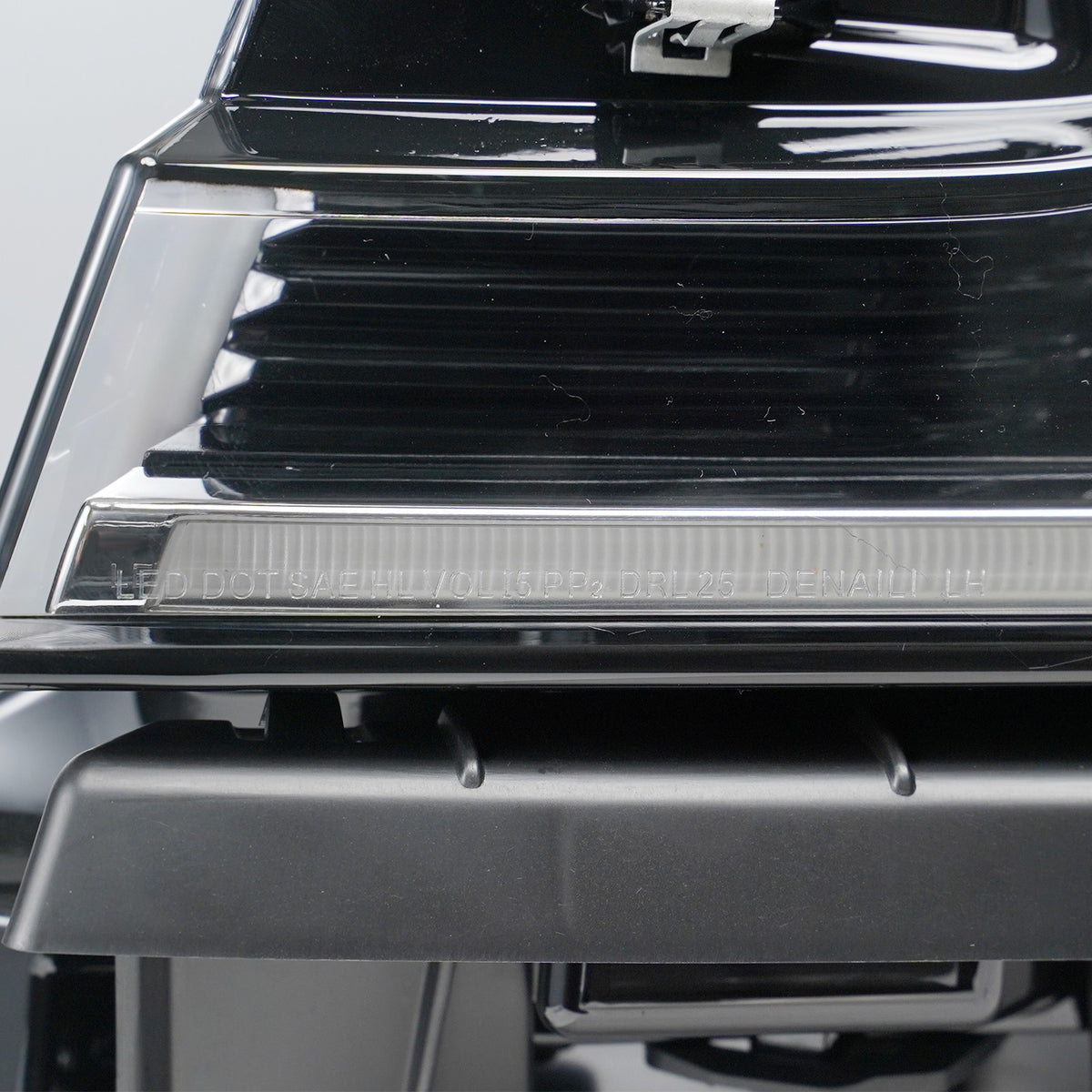 Led headlight connector close-up for 2018-2021 Ford Expedition