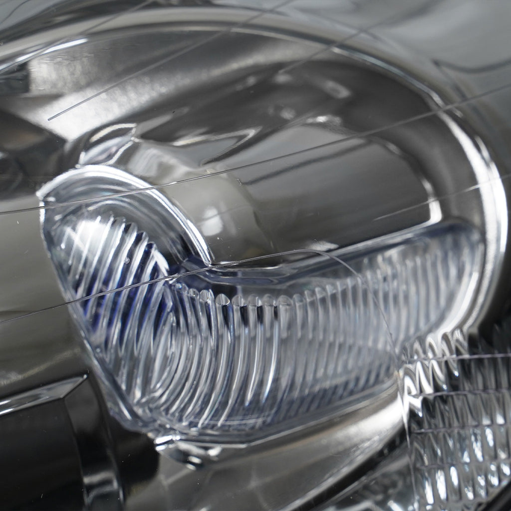 Right HID headlight lens close-up for 2008-2012 Buick Enclave