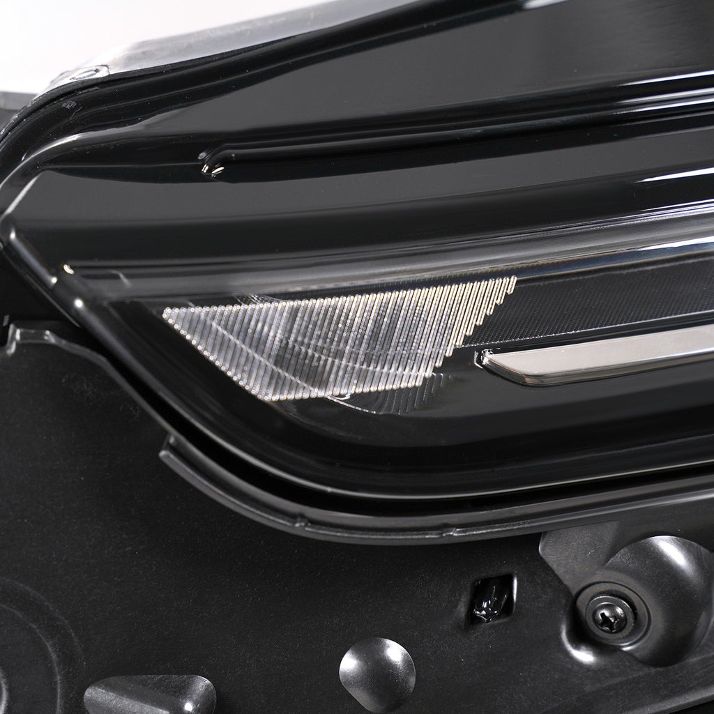 Led headlight adjuster close-up for 2022-2024 Chevrolet Equinox Premier