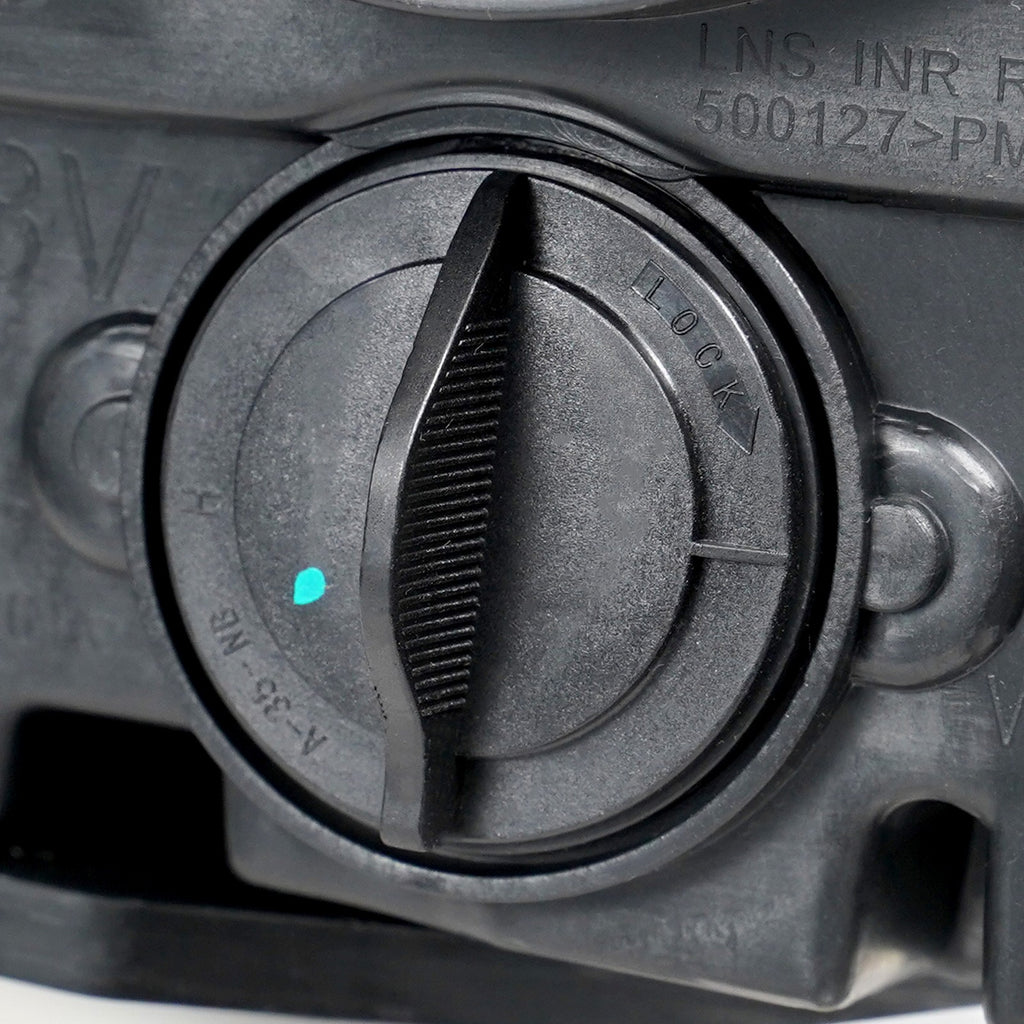 Hid headlight bulb socket close-up for 2015-2020 Chevy Tahoe/Suburban