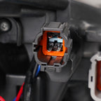 Hid headlight connector close-up for 2009-2017 Infiniti FX35/FX37/QX70