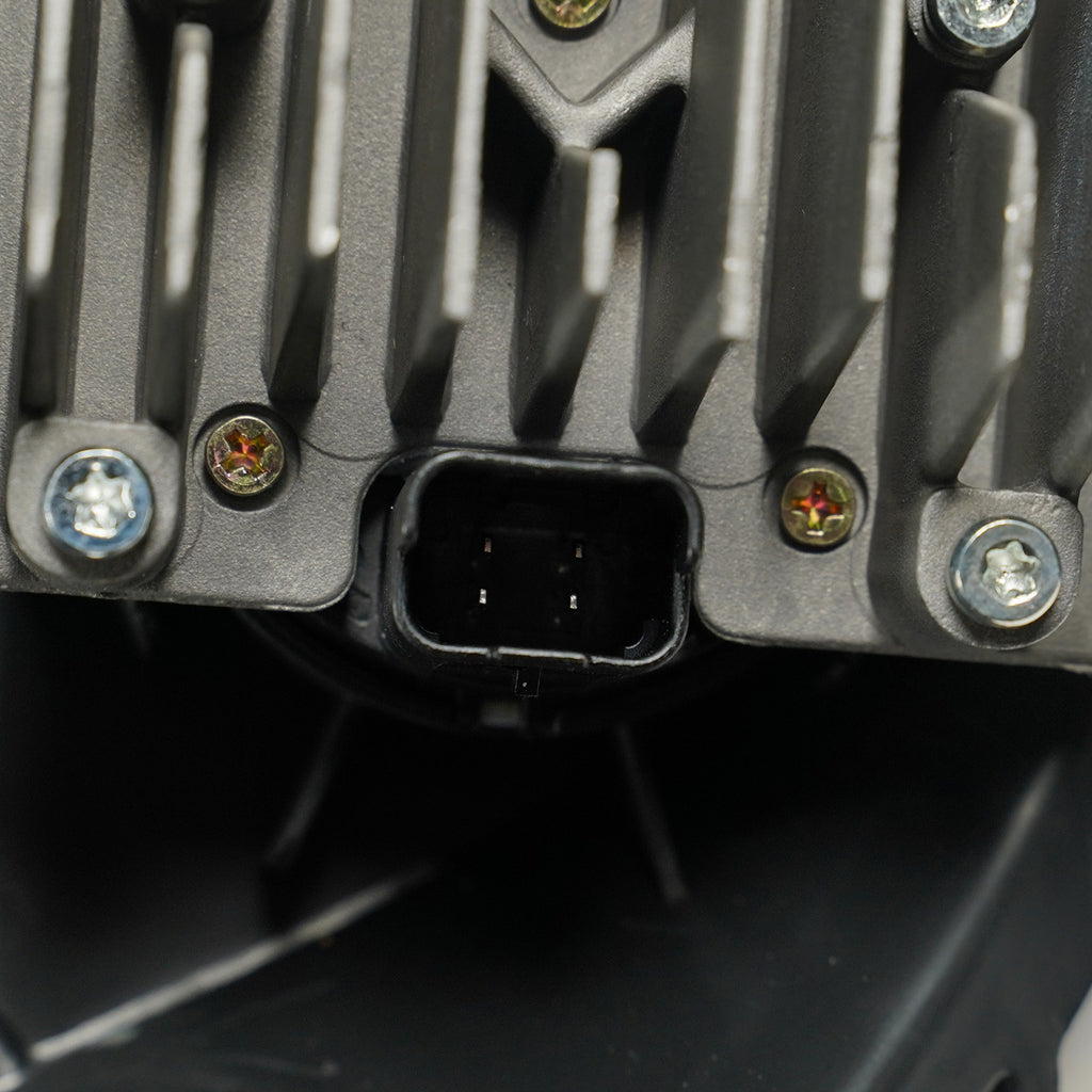 Left HID headlight lens close-up for 2013-2017 Cadillac XTS