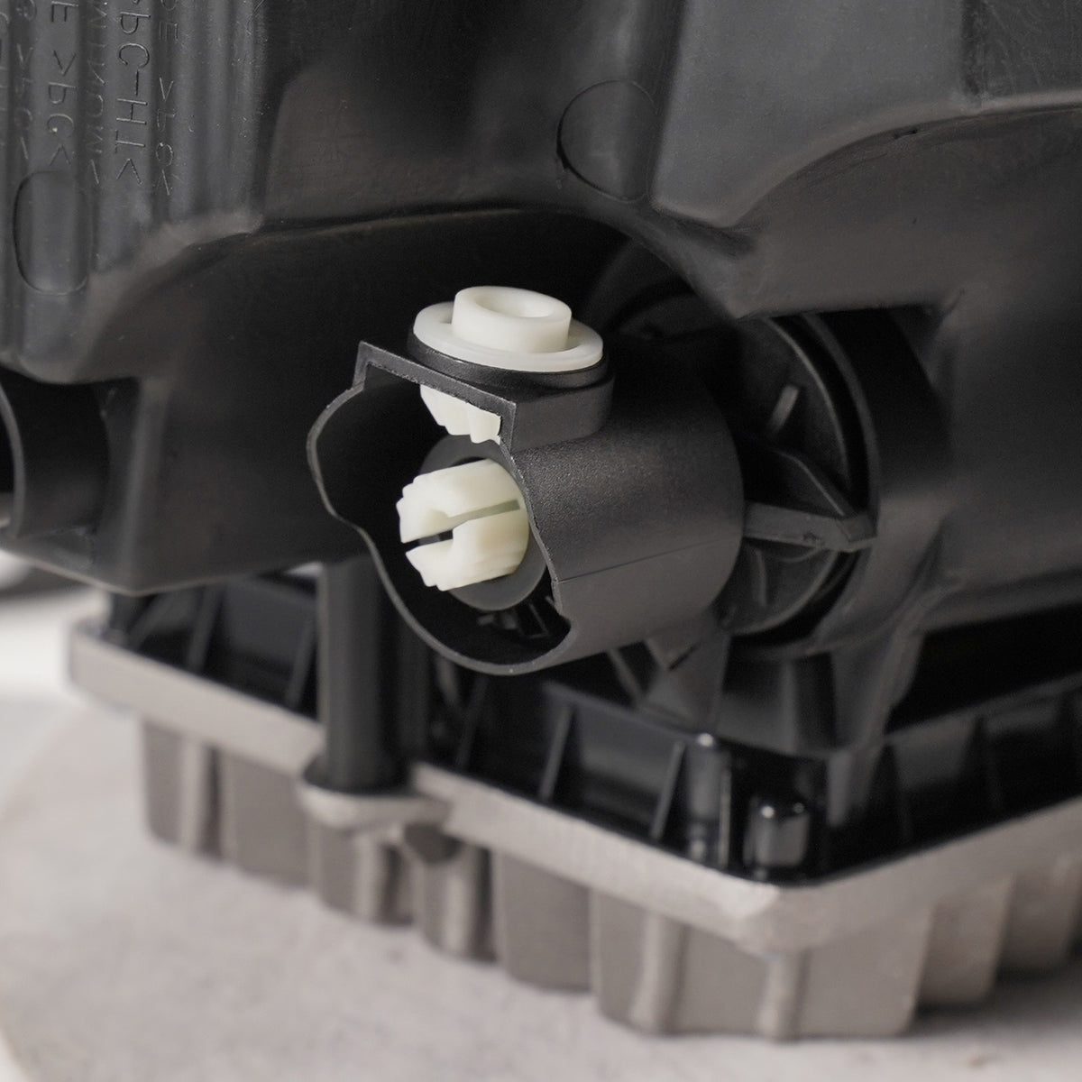 Led headlight adjuster close-up for 2022-2026 Jeep Compass