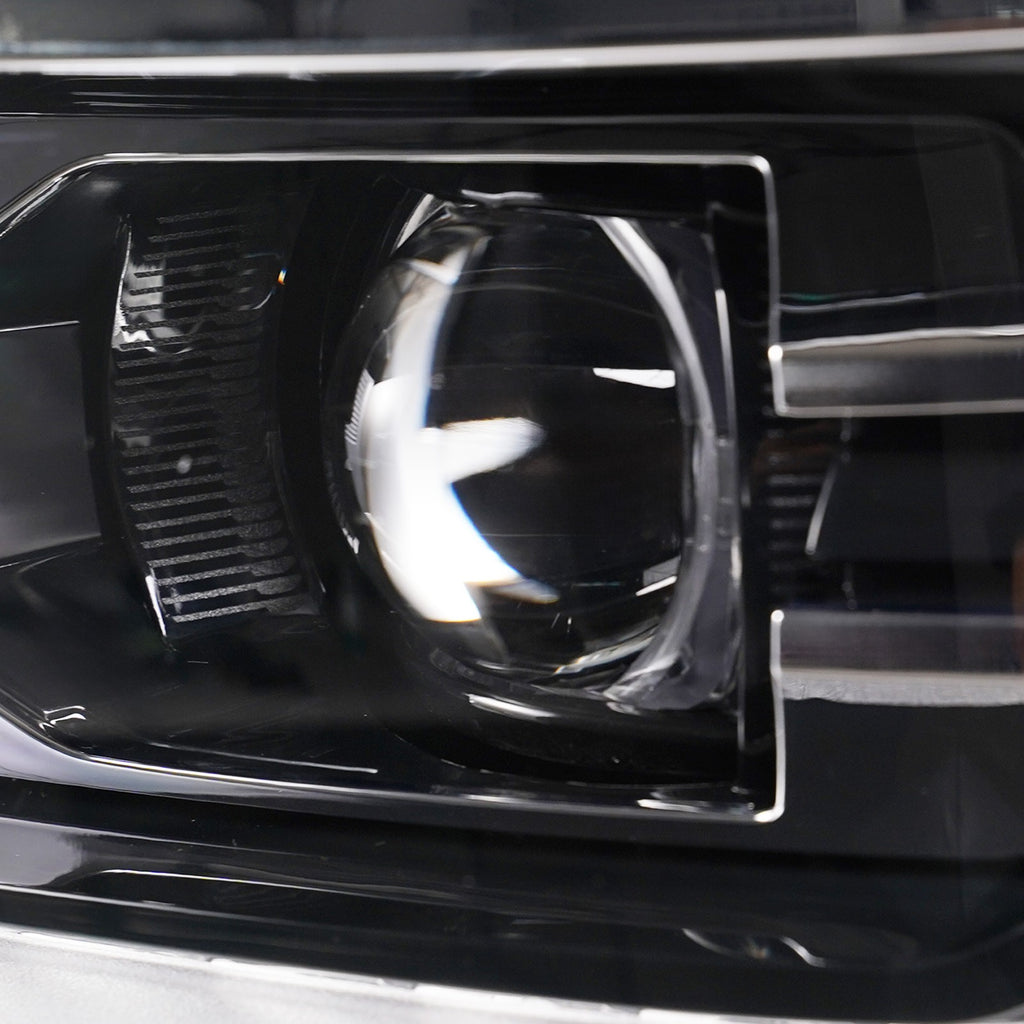 Led headlight adjuster close-up for 2016-2018 Chevy Silverado 1500