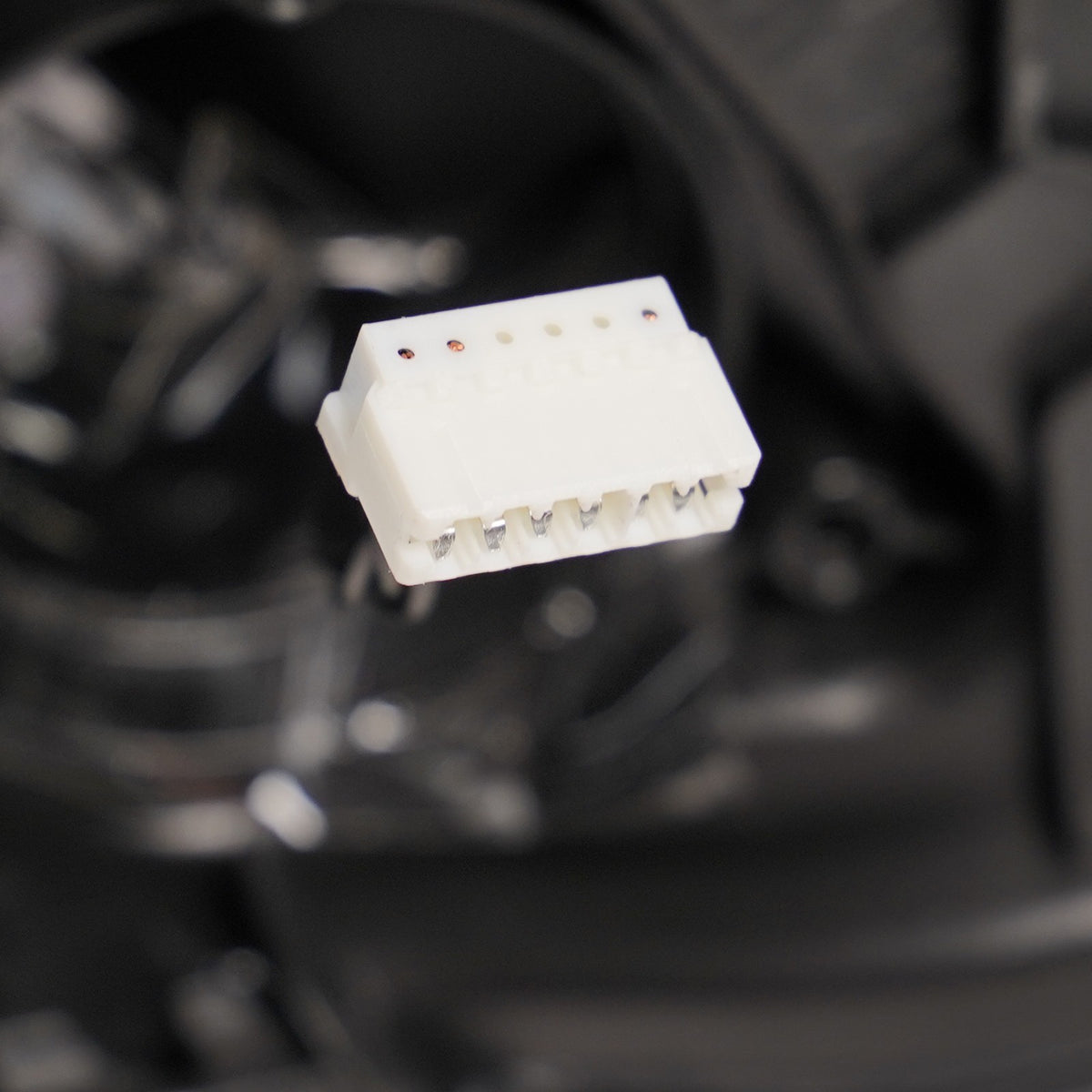 Led headlight mounting tab close-up for 2018-2021 BMW X3 / X4