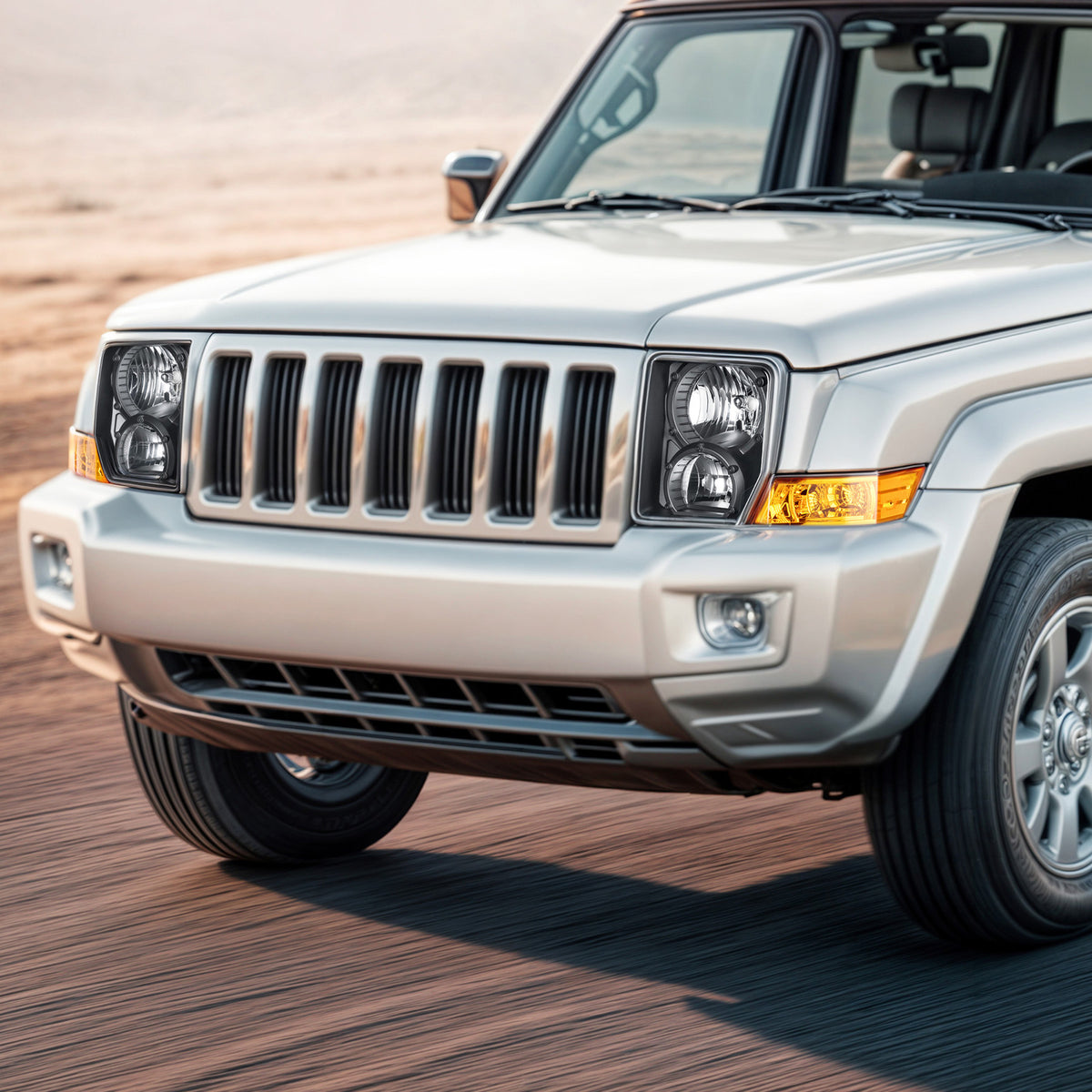 Black Halogen headlight features and specifications for 2006-2010 Jeep Commander (image 5)