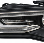 Right HID headlight lens close-up for 2013-2017 Audi A5