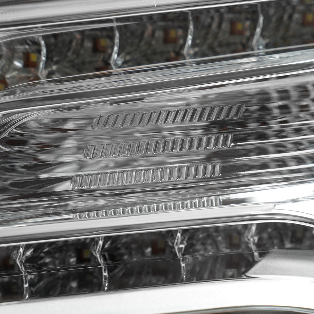 Chrome HID Projector headlights pair front view for 2011-2014 Chrysler 300 (view 9)